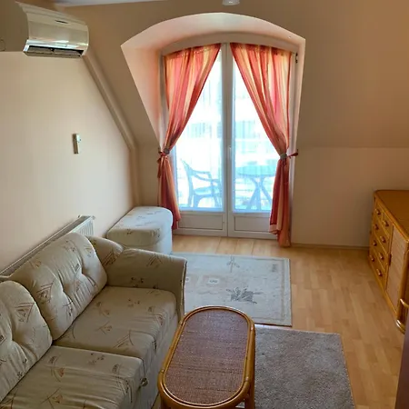 Lakeside Apartman Heviz Exterior photo